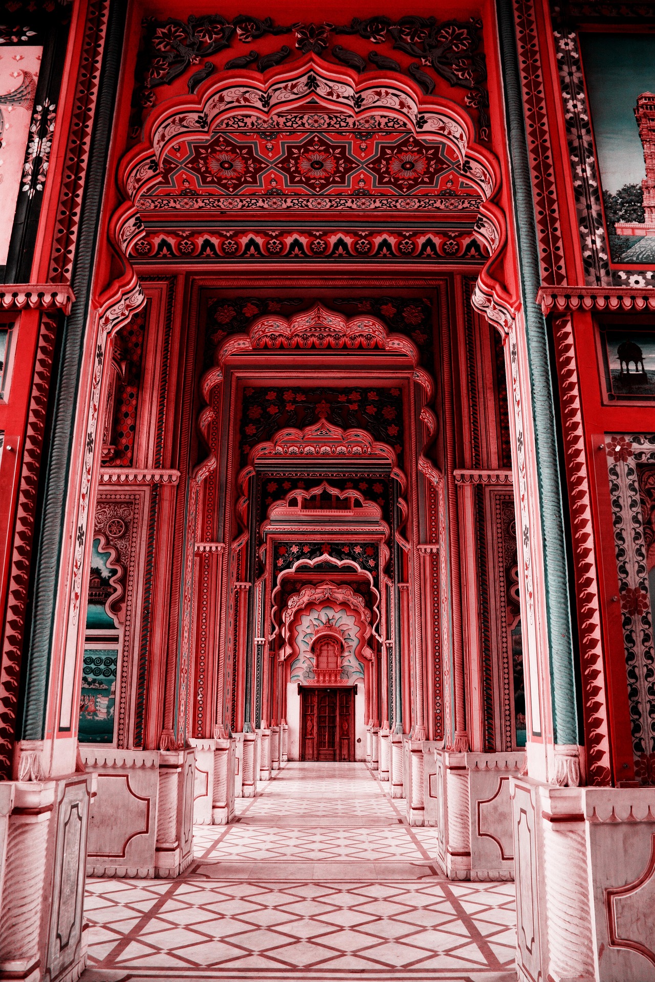 Jaipur Arrival and sightseeing.