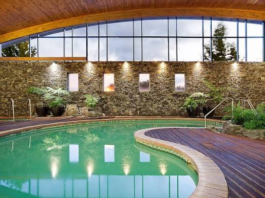 Novotel Rotorua Lakeside — New Zealand Luxury Group Tour