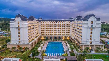 Vin Holidays Fiesta Phu Quoc Or Similar — Vietnam Luxury Group Tour