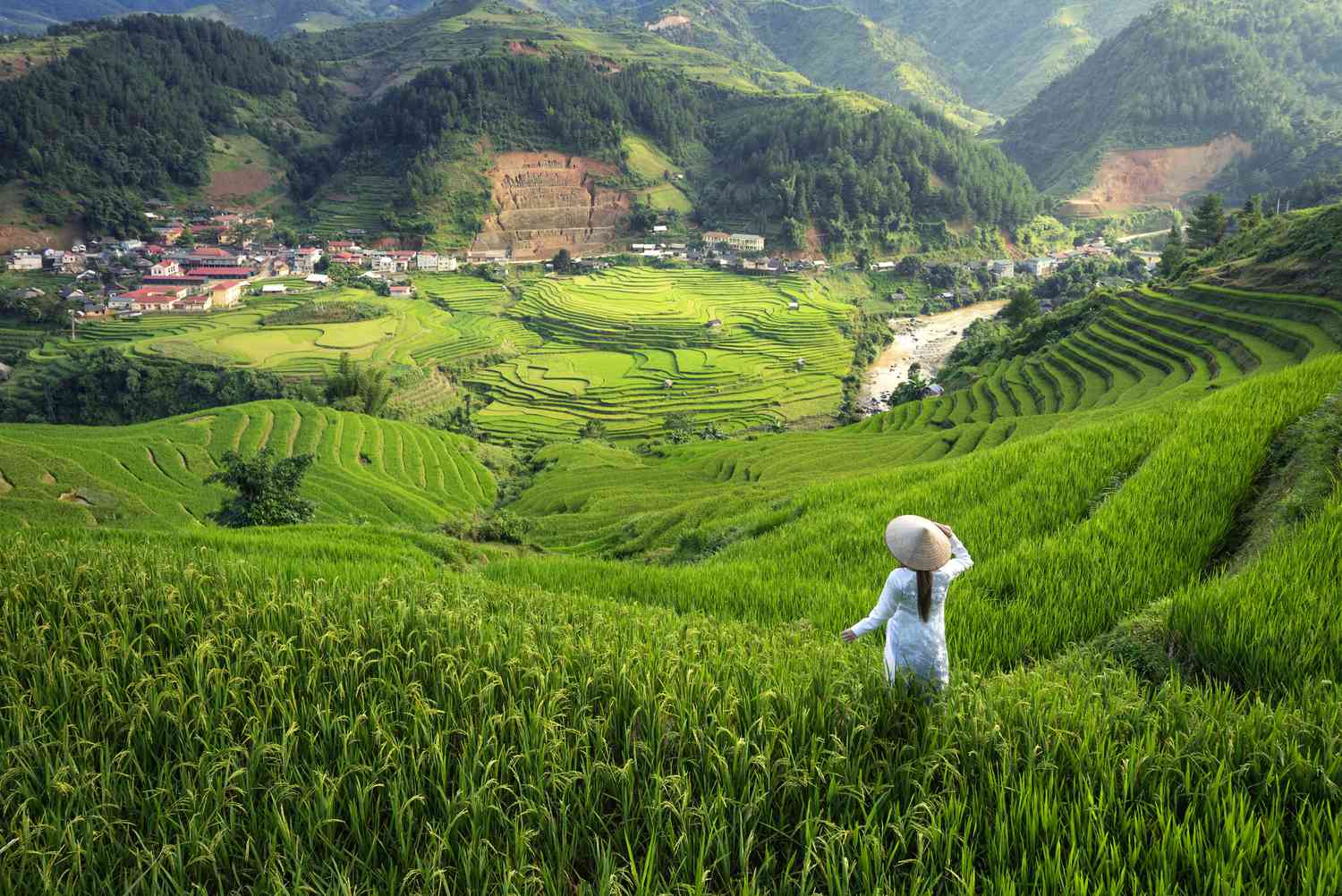 Cat Cat Village & Transfer To Hanoi