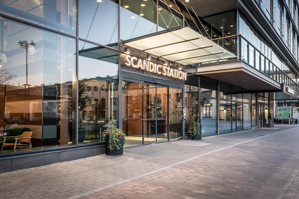 holiday inn helsinki city center / Similar — Arctic Expedition Luxury Group Tour