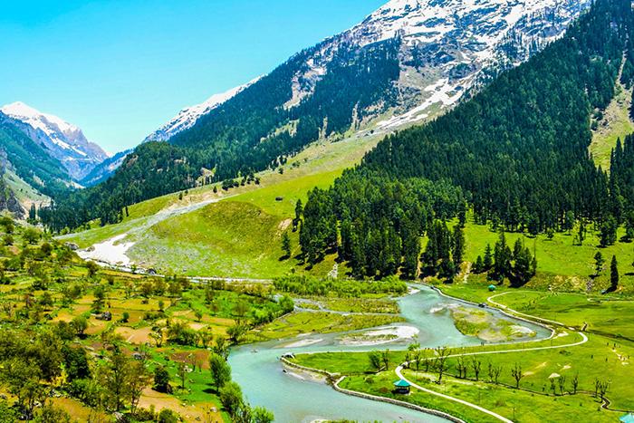 Scenic Kashmir Trip - Srinagar, Pahalgam & Gulmarg β photo 4