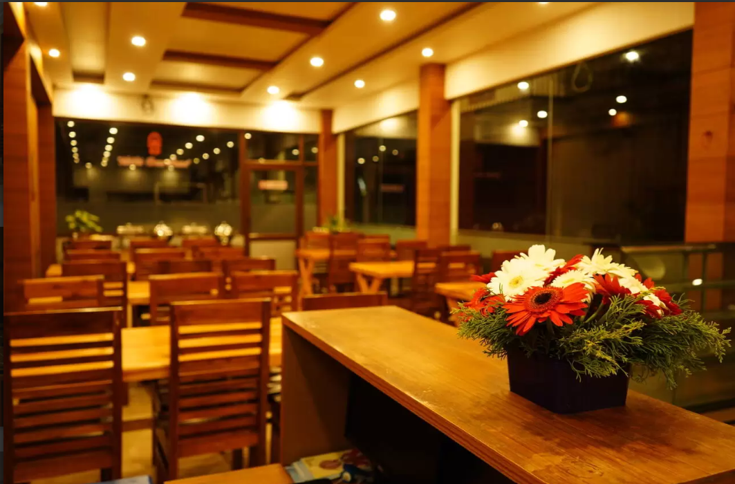 The Patio Thekkady — Kerala Delight Tour with Houseboat