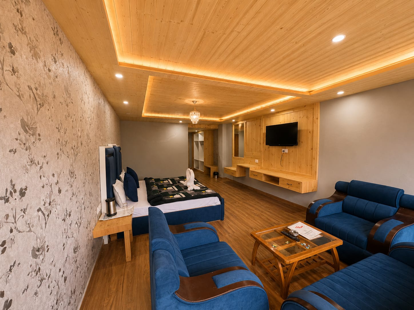 Royal Grand β Manali Volvo Tour Package β 4 Nights / 5 Days