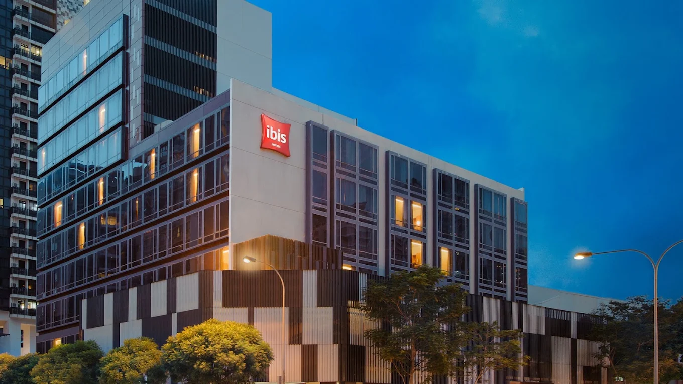 Ibis Novena Singapore — Singapore Fun with Malaysia