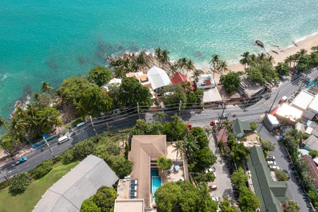 Patong Lodge Hotel - Cozy Room — Phuket Delight
